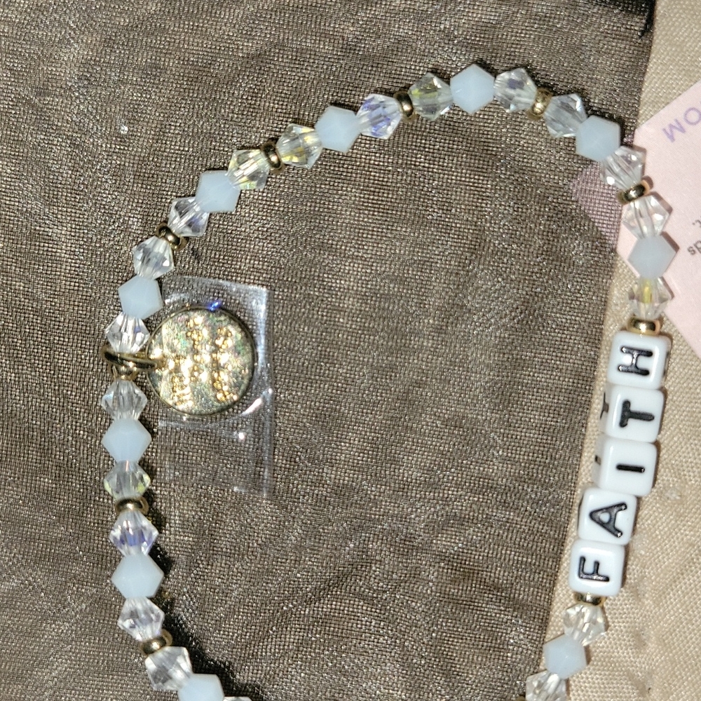 Faith handmade bracelet